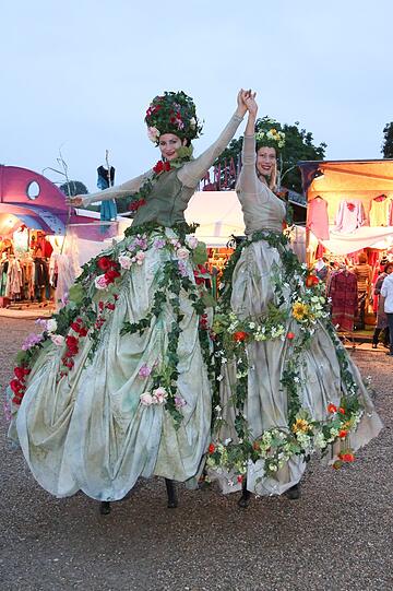 Das Festival steht in diesem Jahr unter dem Zeichen Ökologie und Umweltschutz. Bilder vom Tollwood 2014.