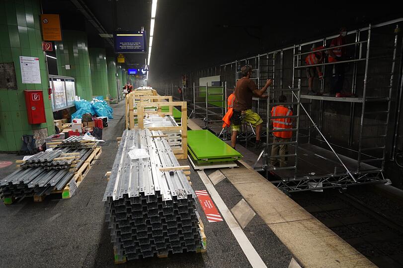 Die Außenwände der Tunnel werden neu gemacht.