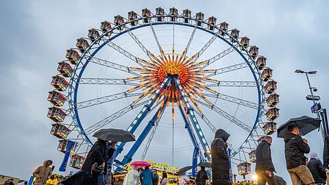 Heißer Start, verregneter Abschluss.