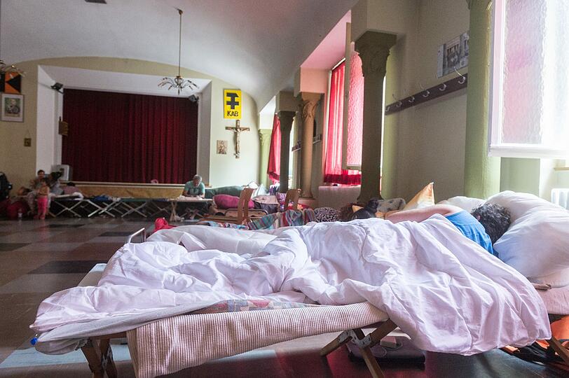 Die Flüchtlinge weigern sich das Pfarrheim zu verlassen