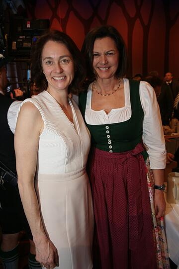 Katharina Barley und Ilse Aigner.