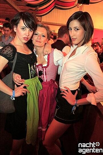 Dirndl, Lederhosen und viel Spaß: Die Party "Tracht und Pracht" am Samstag im Hippodrom auf der Theresienwiese. Mehr Bilder unter: www.nachtagenten.de.