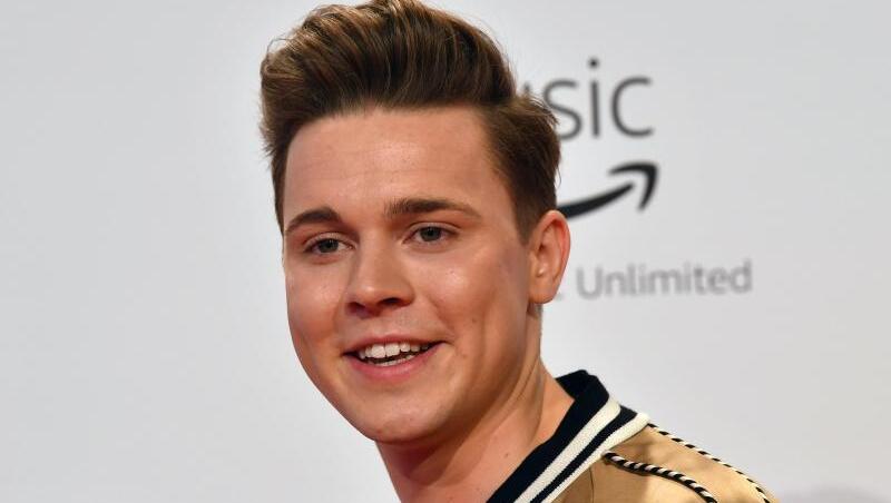 Vor seinem Coming-out hat Felix Jahn einen "unfassbaren Druck" gespürt. Vor seinem Coming-out hat Felix Jahn einen "unfassbaren Druck" gespürt.