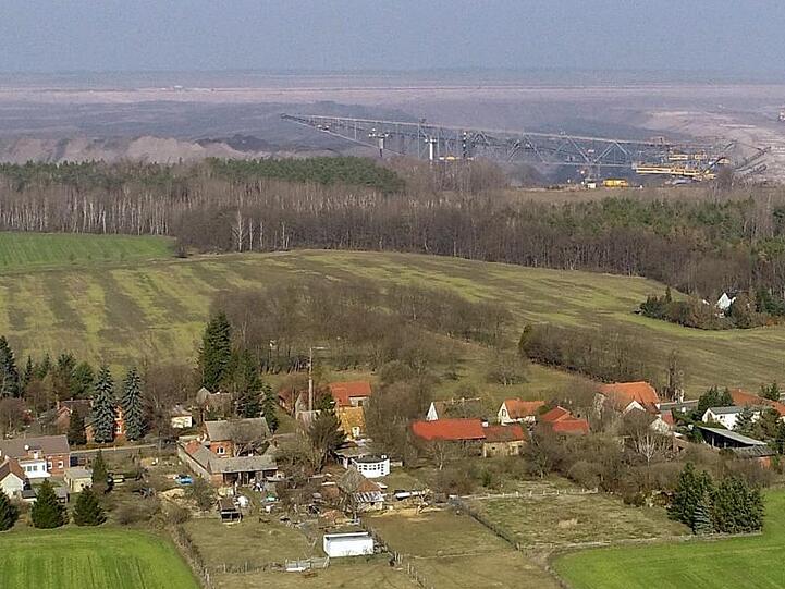 Kohleregionen wie die Lausitz erhalten vom Bund milliardenschwere Strukturhilfen. Dies wurde von fünf Unionsabgeordneten kritisiert.