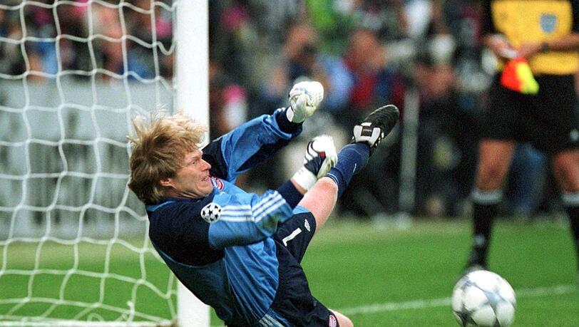 Der Titan-Moment im San Siro: Oliver Kahn hält 2001 den entscheidenden Elfmeter im Finale gegen Valencia und krönt sich und seine Bayern damit erstmals in der Neuzeit zu den Königen Europas. Der Titan-Moment im San Siro: Oliver Kahn hält 2001 den entscheidenden Elfmeter im Finale gegen Valencia und krönt sich und seine Bayern damit erstmals in der Neuzeit zu den Königen Europas.