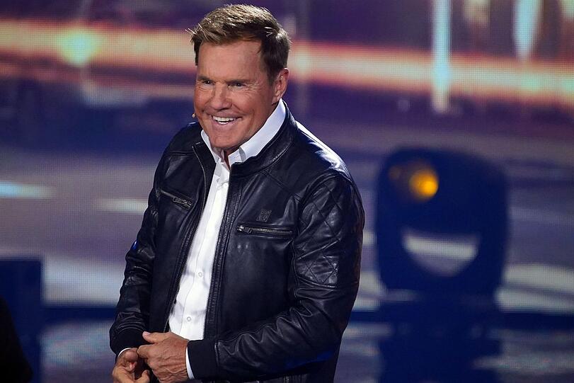 Weitere Neuerungen hat Dieter Bohlen parat: "Wir hatten immer diese Altersbegrenzung von 16 bis 30, die fällt jetzt weg." Für die nächste Staffel können sich nun also alle "von 16 bis scheintot" bewerben - und zwar ab sofort.