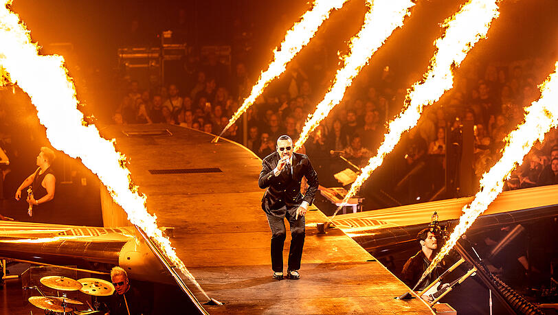 Apache 207 begeisterte seine Fans beim ersten von drei Konzerten in der M&uuml;nchner Olympiahalle.