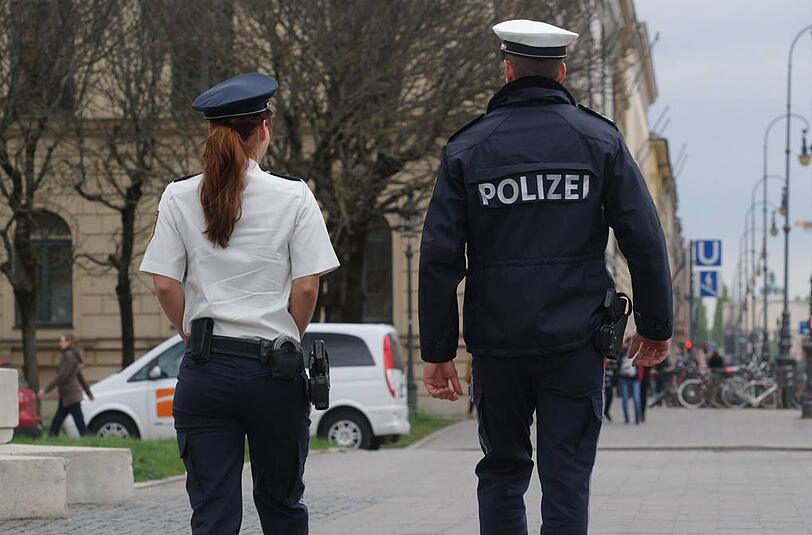 Rückansicht: Ab August werden die ersten Polizisten in München so unterwegs sein.