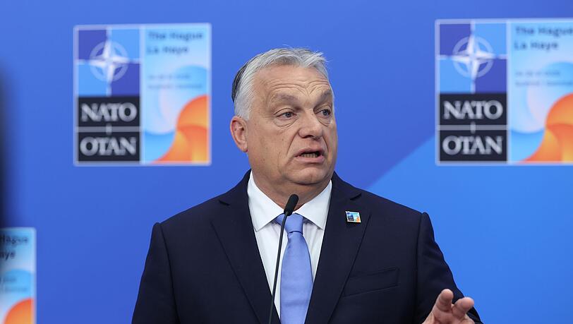 Ungarns Ministerpräsident Viktor Orban hat die Antifa zur terroristischen Vereinigung erklärt. (Archivbild)