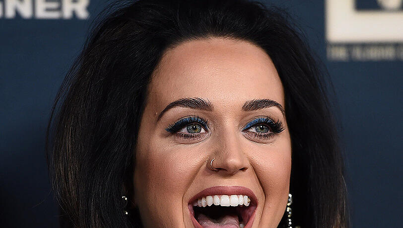 Katy Perry kann auch über sich selbst lachen Katy Perry kann auch über sich selbst lachen
