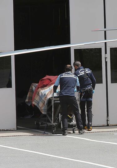 ...Für sie kam jede Hilfe zu spät: Neben den drei Deutschen kamen auch drei Briten, zwei Spanier und ein Schweizer ums Leben.