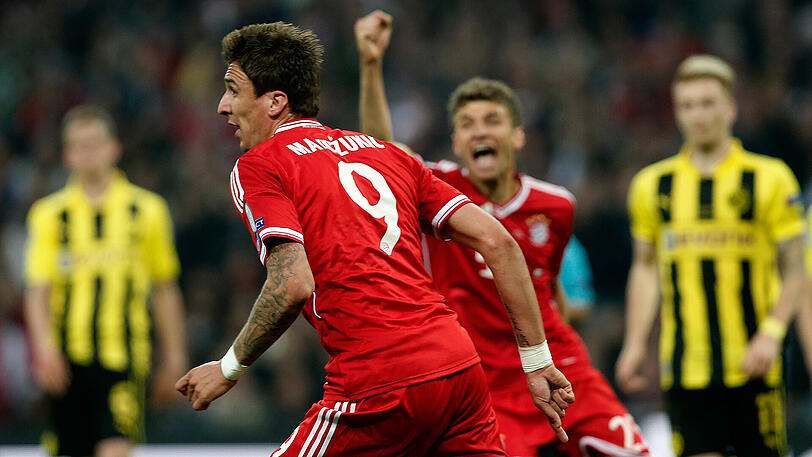 Mario Mandzukic jubelt nach seinem Treffer zum 1:0.