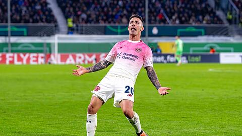 Die Freistöße von Alejandro Grimaldo sind gefürchtet.