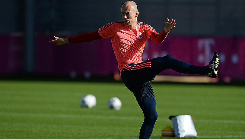 Arjen Robben steht seit dem 28. August 2009 beim FC Bayern unter Vertrag. Arjen Robben steht seit dem 28. August 2009 beim FC Bayern unter Vertrag.