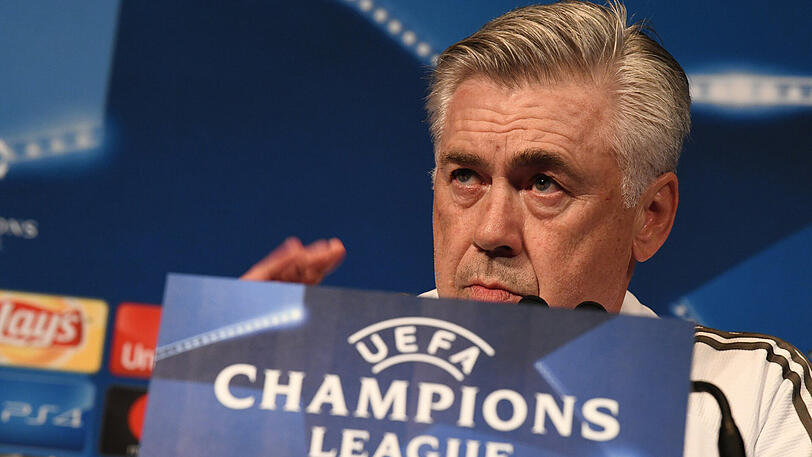 Carlo Ancelotti bei der Pressekonferenz in Paris: "Wir wollen Gruppenerster werden".