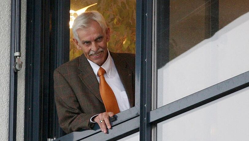 Löwen-Präsident Dieter Schneider Löwen-Präsident Dieter Schneider