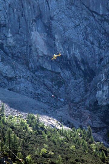 Die Bilder von der Heli-Rettung einer 31-jährigen Salzburger Kletterin.