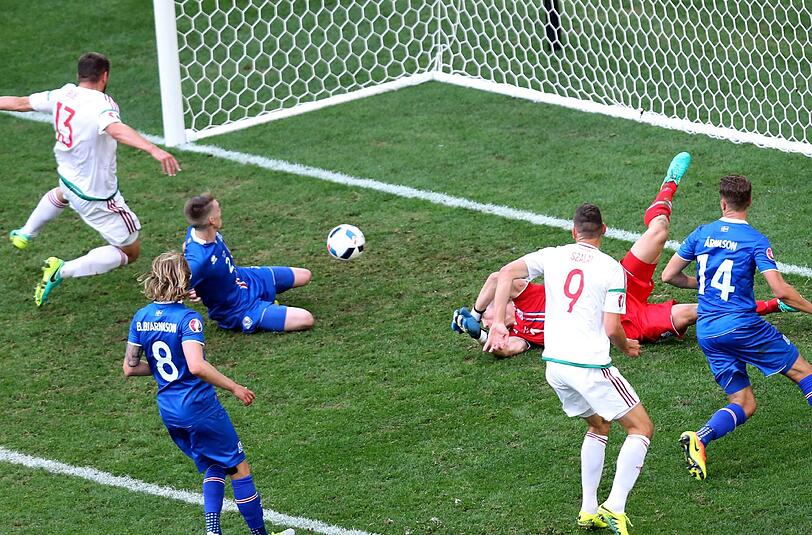 Nach dem späten Ausgleich gegen Island stehen die Ungarn kurz vor dem Einzug ins Achtelfinale.