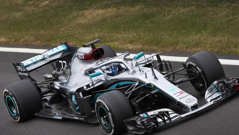 Valtteri Bottas kehrte mit einem zwei Jahre alten Rennwagen auf die Traditionsstrecke zurück. Valtteri Bottas kehrte mit einem zwei Jahre alten Rennwagen auf die Traditionsstrecke zurück.