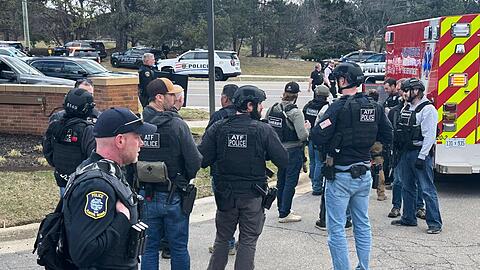 Gro&szlig;einsatz bei einer Synagoge in Michigan.