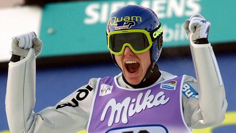 Historischer Triumph: Sven Hannawald gewann 2002 als erster Athlet alle vier Springen der Vierschanzentournee. Historischer Triumph: Sven Hannawald gewann 2002 als erster Athlet alle vier Springen der Vierschanzentournee.