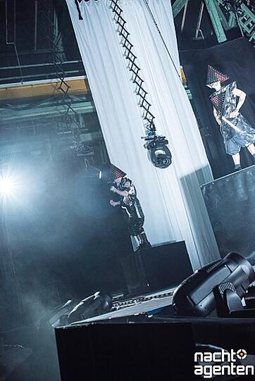 Hip-Hop a la Deichkind. Bilder von der fulminanten Show am 23.11 im Zenith in München.