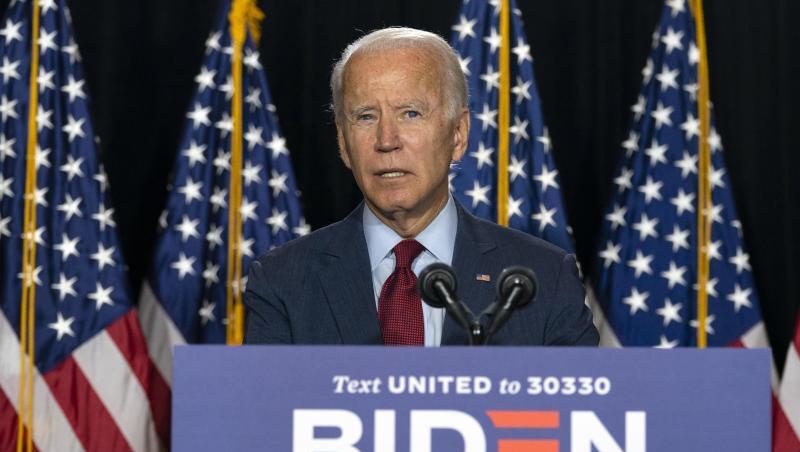 Joe Biden spricht am 13. August auf einer Pressekonferenz. Nun ist er von den US-Demokraten als Präsidentschaftskandidat nominiert worden. Joe Biden spricht am 13. August auf einer Pressekonferenz. Nun ist er von den US-Demokraten als Präsidentschaftskandidat nominiert worden.