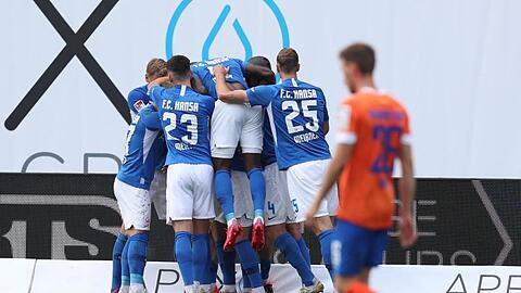 Aufsteiger Hansa Rostock kam durch ein spätes Tor zum Heimsieg gegen Darmstadt 98.