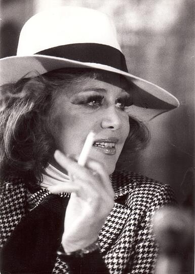 Schauspielerin und Sängerin Hildegard Knef rauchte hier die eine oder andere Zigarette...