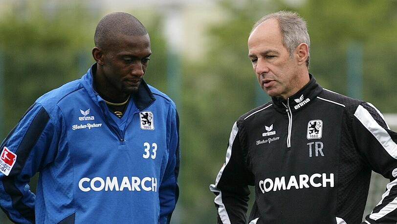 Löwen-Profi Collin Benjamin und Trainer Reiner Maurer Löwen-Profi Collin Benjamin und Trainer Reiner Maurer