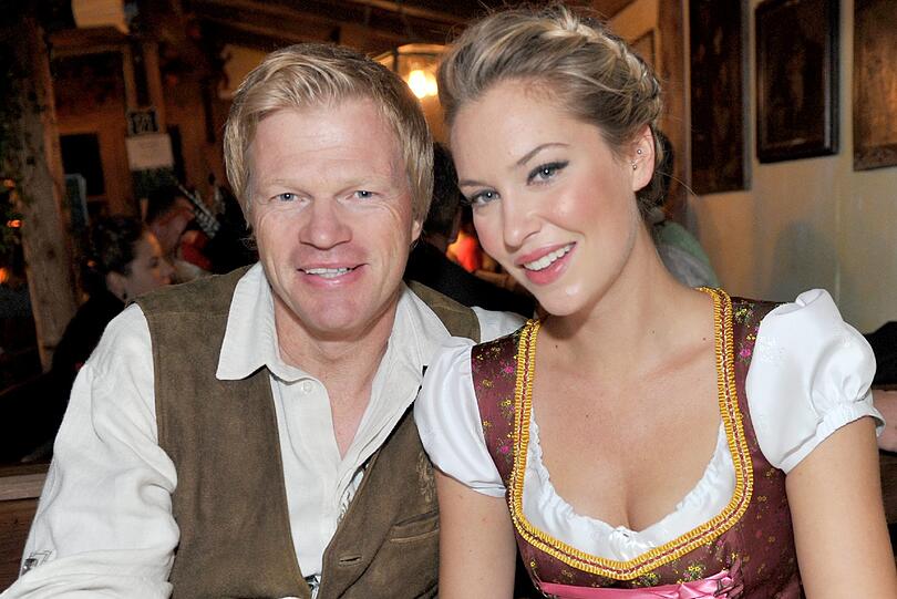 Die standesamtliche Hochzeit fand im Münchner Standesamt Grünwald statt.
