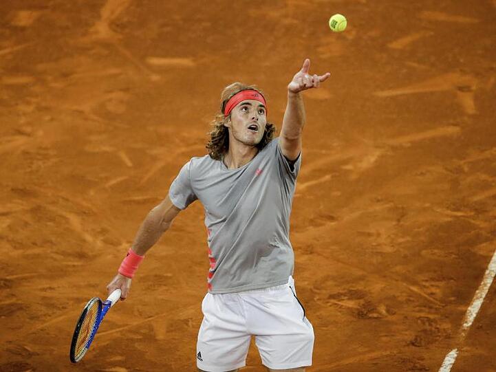 Stefanos Tsitsipas besiegte in Madrid überraschend Rafael Nadal.
