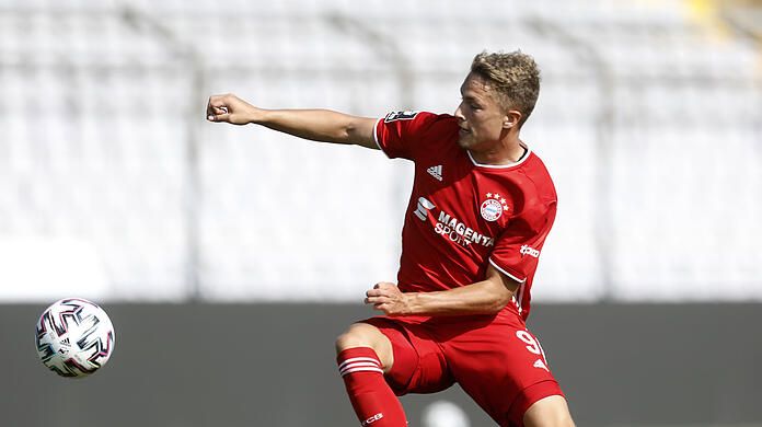 Fiete Arp durfte beim Saisonauftakt in der 3. Liga von Beginn an für den FC Bayern II ran.