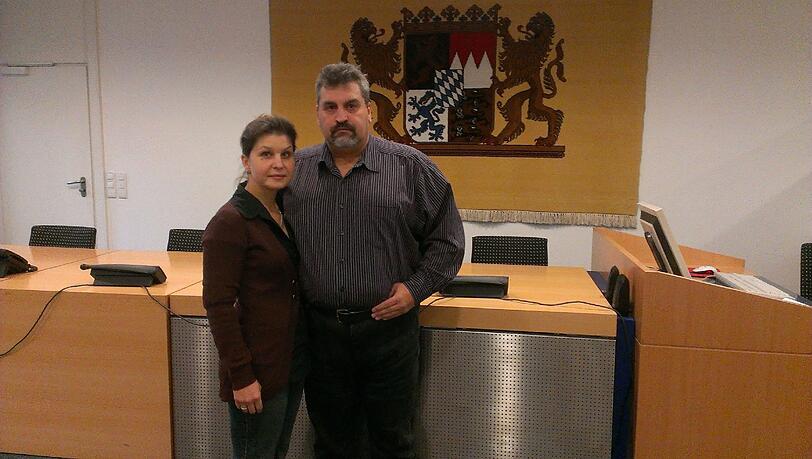 Vorerst gescheitert: Monika und Detlef Gebhardt im Münchner Verwaltungsgericht. Vorerst gescheitert: Monika und Detlef Gebhardt im Münchner Verwaltungsgericht.