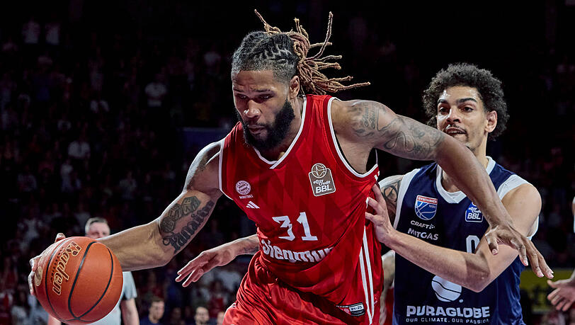 Waren gegen den Mitteldeutschen MBC gefordert: Devin Booker und die Basketballer des FC Bayern. Waren gegen den Mitteldeutschen MBC gefordert: Devin Booker und die Basketballer des FC Bayern.
