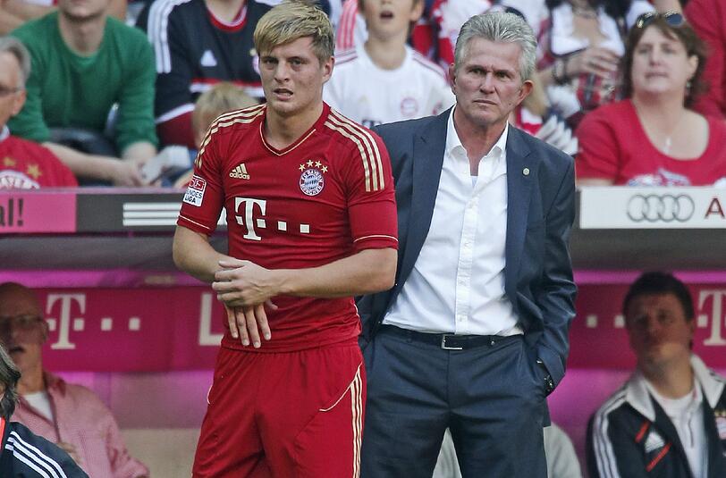 Toni Kroos (l) und Jupp Heynckes.