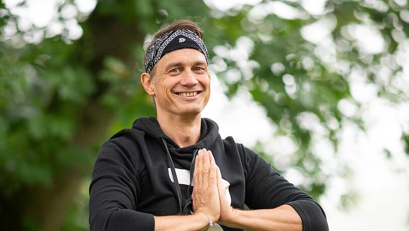 Der Schauspieler Ralf Bauer liebt Yoga, aber auch Lyrik, vor allem Gedichte von Rainer Maria Rilke.