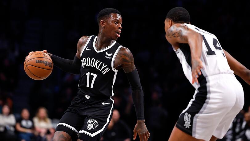 Dennis Schröder (l) von den Brooklyn Nets erzielte 23 Punkte gegen die Atlanta Hawks.
