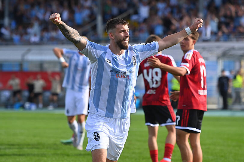 Will mit dem TSV 1860 in dieser Saison aufsteigen: Eric Uhlmann. Will mit dem TSV 1860 in dieser Saison aufsteigen: Eric Uhlmann.