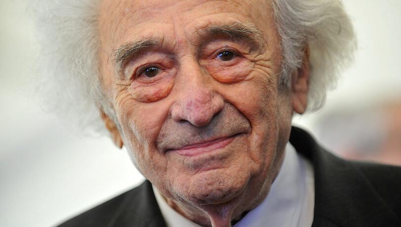 Er verlor fast seine gesamte Familie im Holocaust: Max Mannheimer. Er verlor fast seine gesamte Familie im Holocaust: Max Mannheimer.