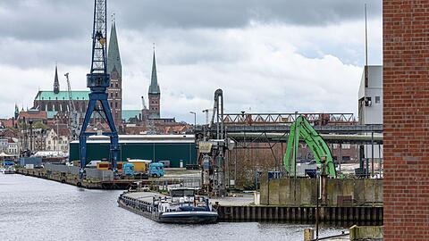 Im Zentrum der Ermittlungen steht eine Handelsfirma aus L&uuml;beck. (Archivbild)