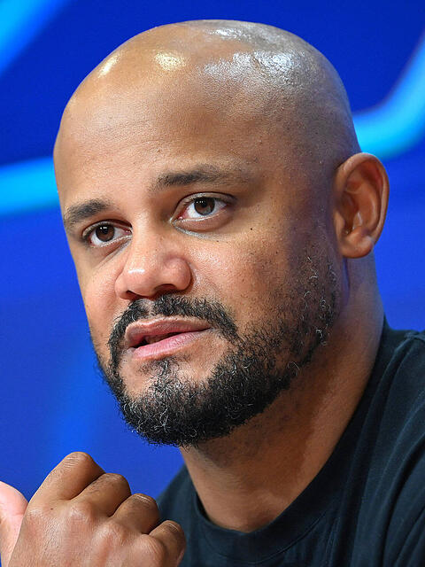 Weiter in der Klinik: Bayern-Trainer Vincent Kompany.