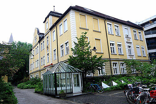ier nahm der Skandal seinen Anfang: das Berchmannskolleg der Jesuiten in der Münchner Kaulbachstraße.