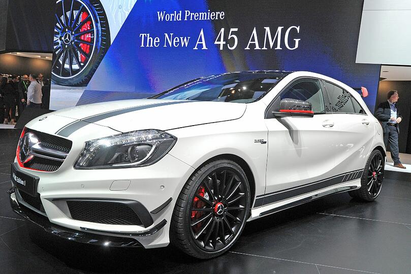 Der Mercedes-Benz A 45 AMG. Foto: Uli Deck/dpa