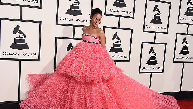Rihanna in einem Traum aus rosafarbenem Tüll Rihanna in einem Traum aus rosafarbenem Tüll