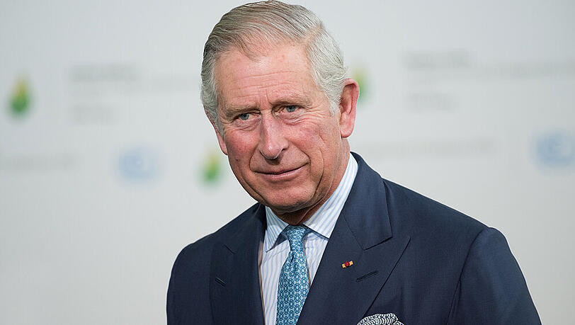 Prinz Charles präsentiert sich auf Twitter mit anderem Namen. Prinz Charles präsentiert sich auf Twitter mit anderem Namen.