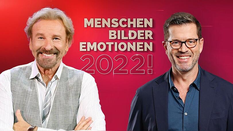 Thomas Gottschalk (l.) und Karl-Theodor zu Guttenberg präsentieren den großen RTL-Jahresrückblick "2022! Menschen Bilder Emotionen".