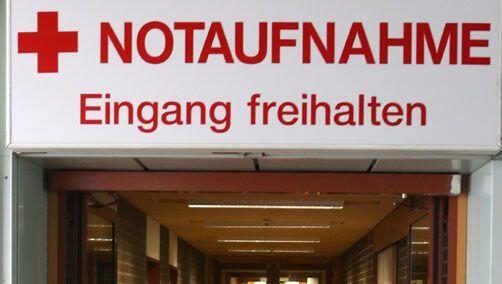 Der 17-Jährige erlitt einen doppelten Nasenbeinbruch und muss die nächsten zwei Wochen absolute Ruhe bewahren. (Symbolbild)
