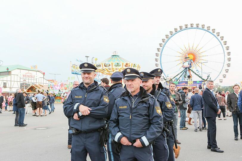 Rund 600 Beamtinnen und Beamte sind auch 2018 auf dem Oktoberfest im Einsatz.