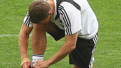Wo drückt der Schuh? Bayern-Spieler Lukas Podolski